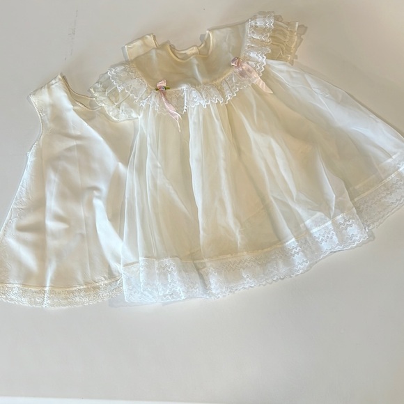 Vintage - 2 piece, cream/lace/floral embroidered dress